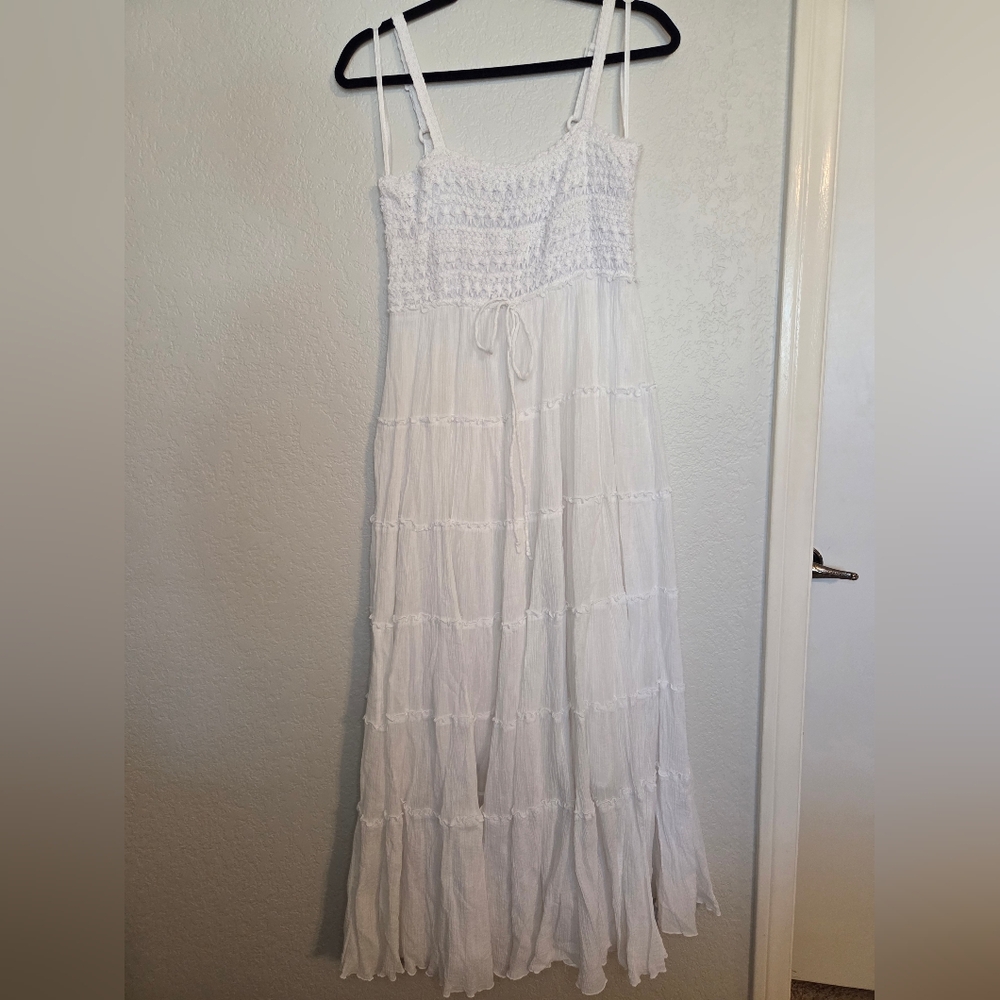 Cecico White Tiered Ruffled Maxi Dress